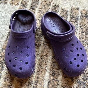 Classic Platform Glitter Crocs